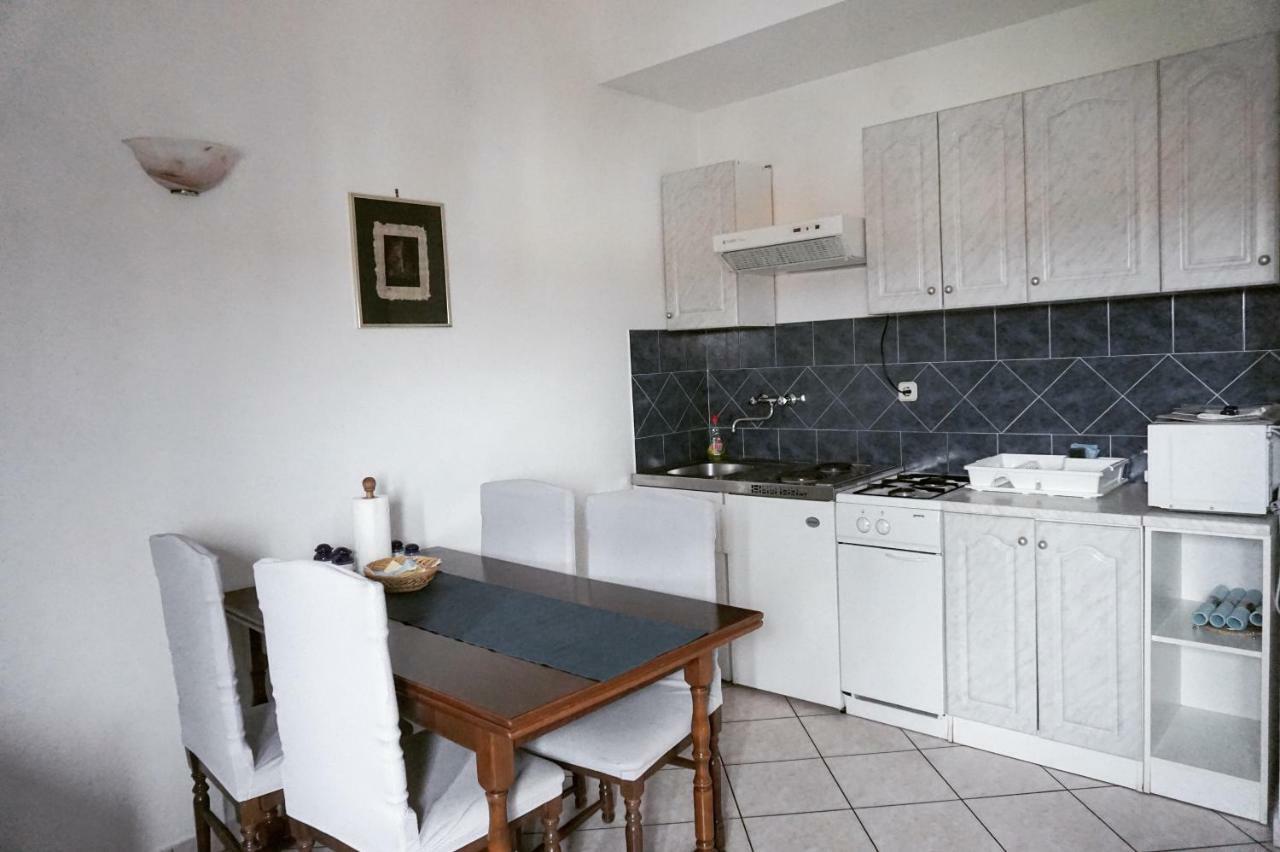 P&D Apartments Fažana Екстериор снимка